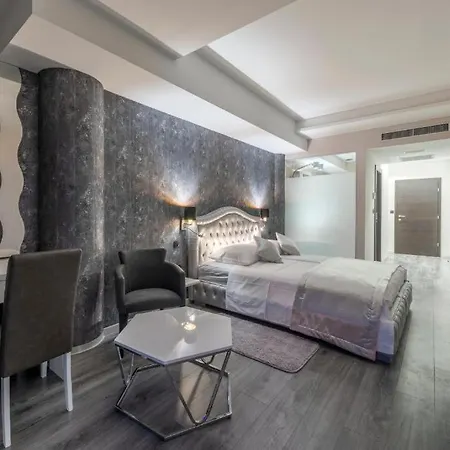 Epetium Luxury Apartment